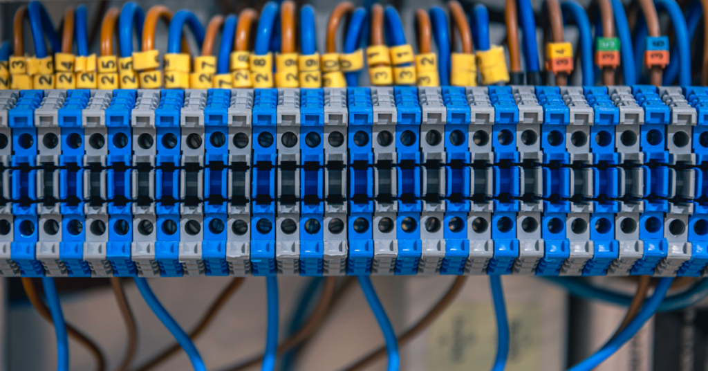 How Structured Cabling Improves Business Internet Speed and Reliability